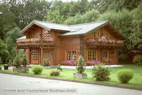 Schliessen von BlockhausVilla016.JPG